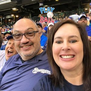 Meet your Posher, Leigh